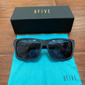 9FIVE CAPS MATTE BLACKOUT SUNGLASSES (UNISEX)